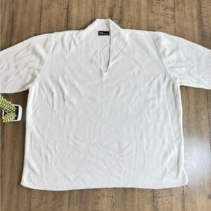 Valerie Stevens Ivory V-Neck Top